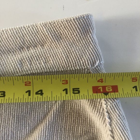 Jones New York Women's Skirt Tan Pocket Button Front Corduroy Size 6 - Picture 10 of 10